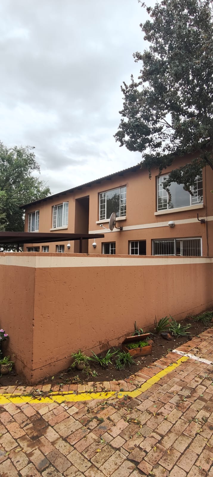 2 Bedroom Property for Sale in Vaalpark Free State